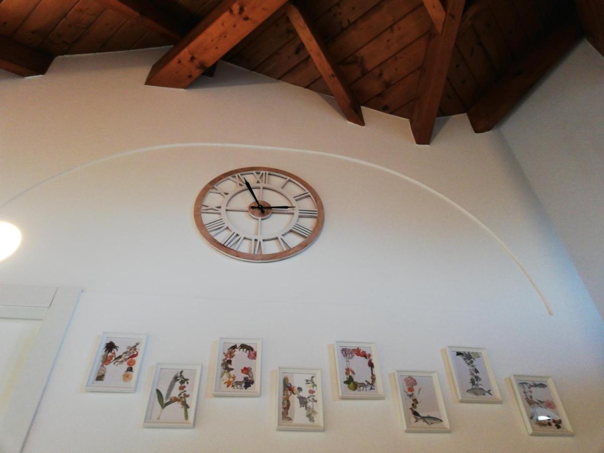 B&B Le Magnolie Γκαλλαράτε Εξωτερικό φωτογραφία
